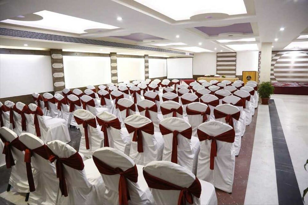 Фото Hotel Nisarga