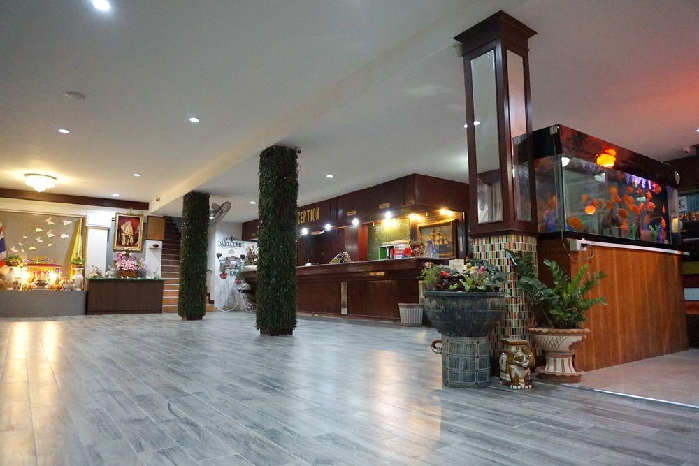Фото Suppamitr Villa Hotel