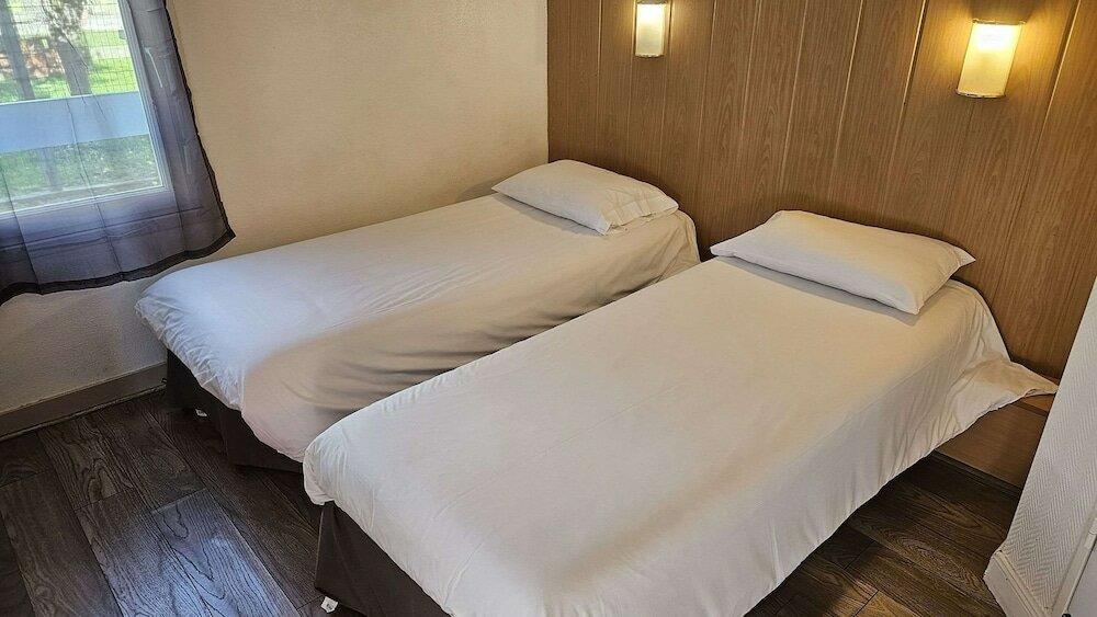 Фото Fasthôtel Pau Lescar