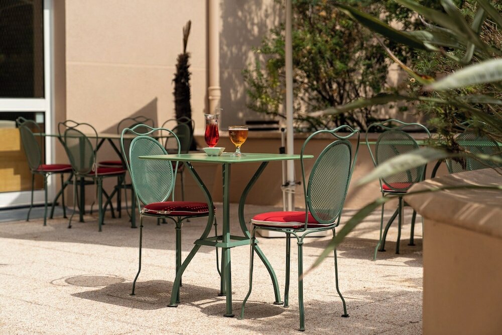 Фото EasyHotel Nice Palais des Congrès