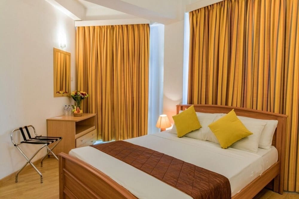 Фото Global Towers Hotel & Apartments