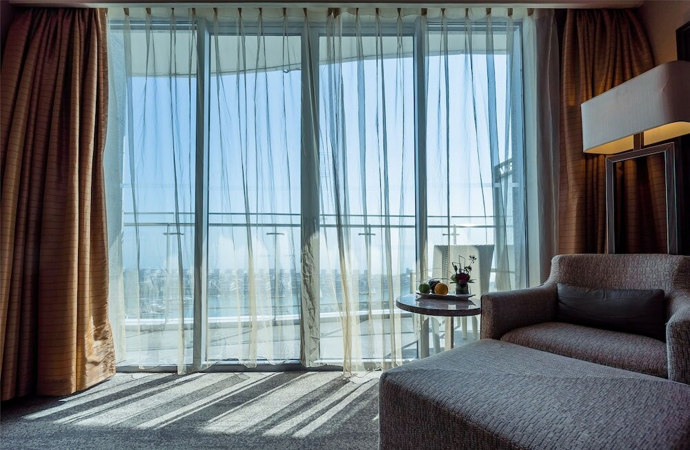 Фото Xiamen International Conference Center Hotel