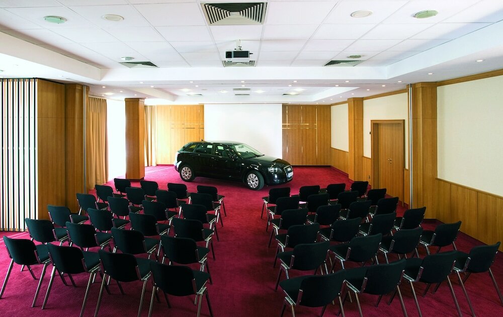 Фото Nh Ingolstadt