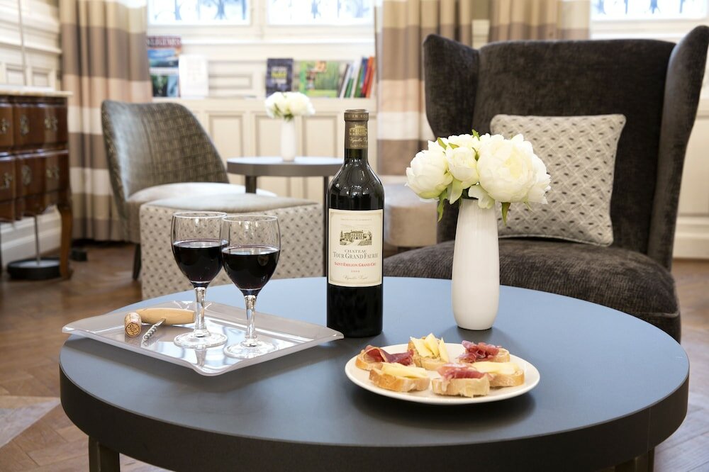 Фото Grand Hotel Francais