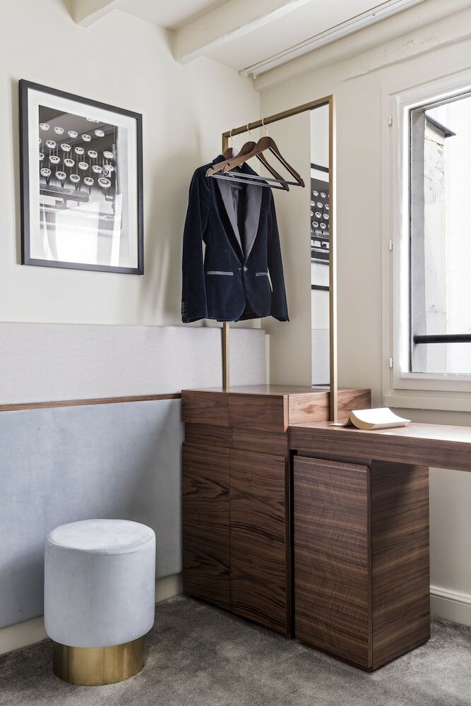 Фото Hotel Verneuil