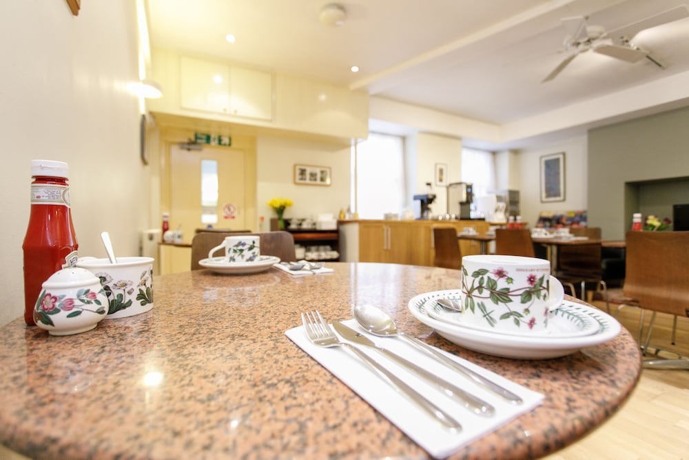 Фото Jesmond Hotel