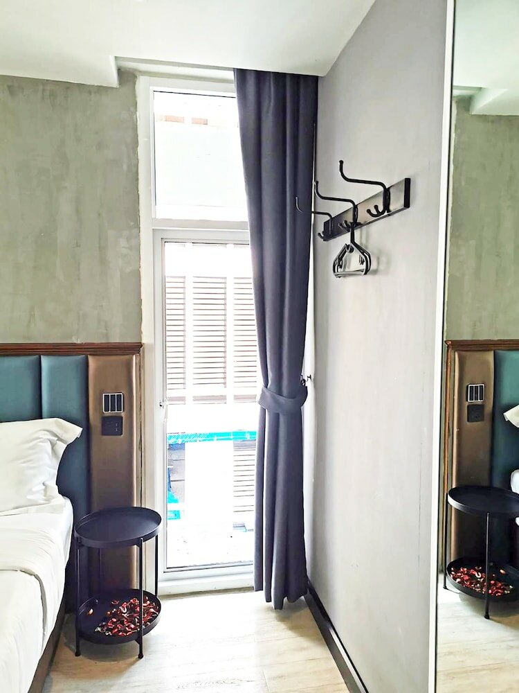 Фото Narawad Boutique Hotel