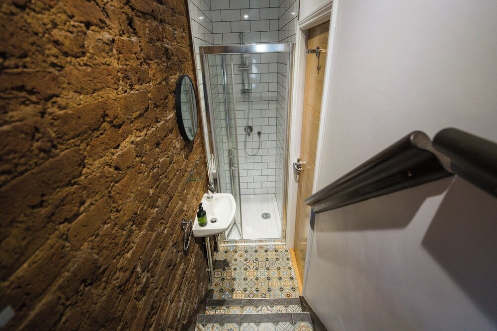 Фото St Athans Hotel