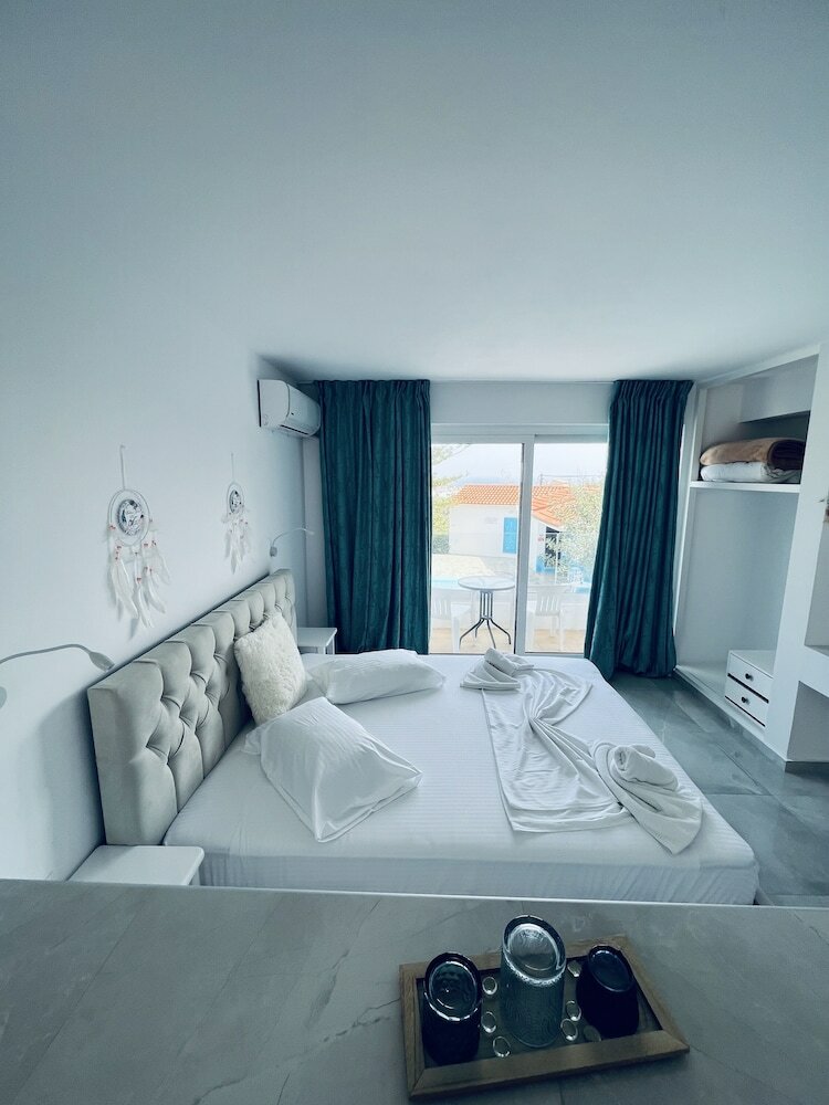 Фото Stella Maria