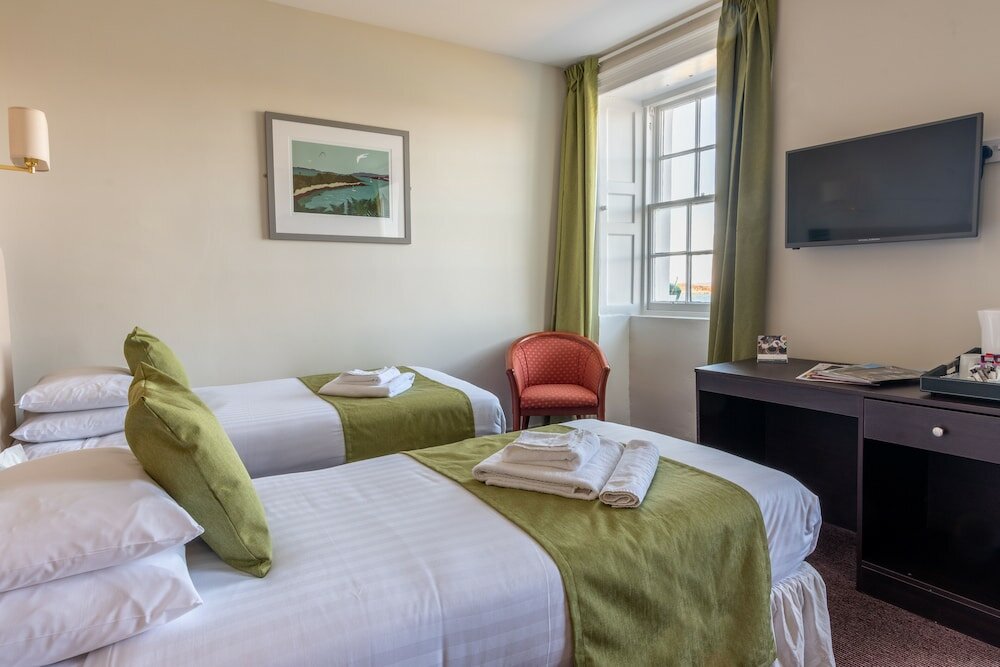 Фото Kings Arms Hotel