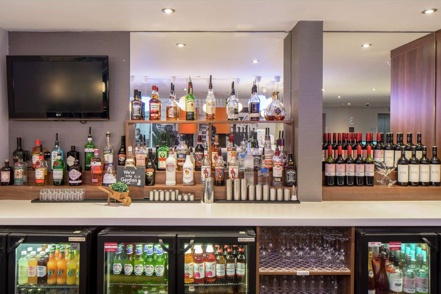 Фото Hampton by Hilton Birmingham Broad Street