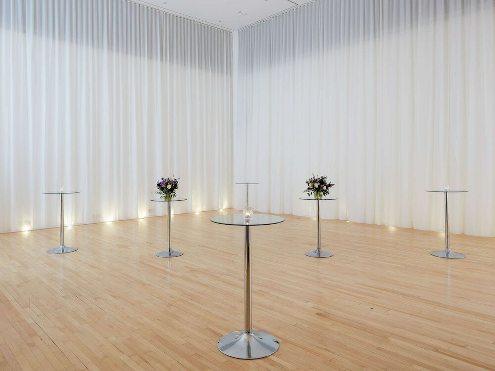 Фото Sanderson London