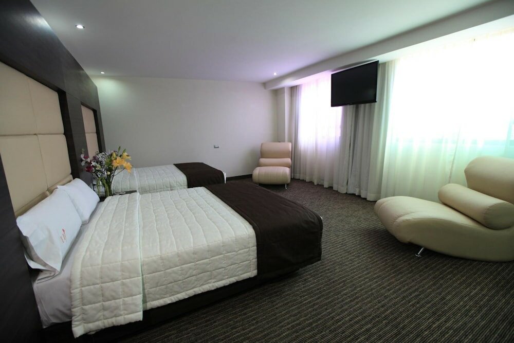 Фото Hotel Astor