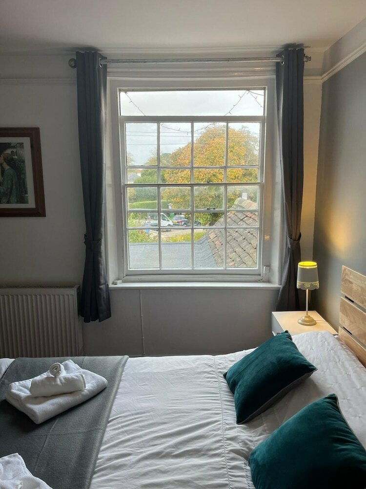 Фото The Castle Hotel