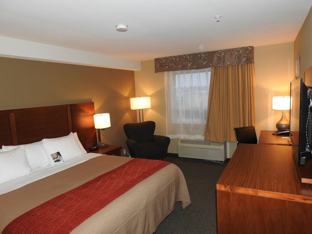 Фото Comfort Inn & Suites