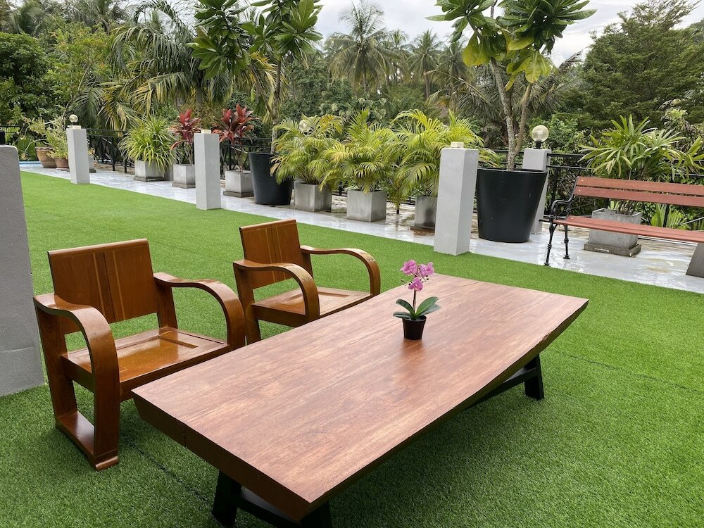 Фото Отель The Scene Cliff View Villas