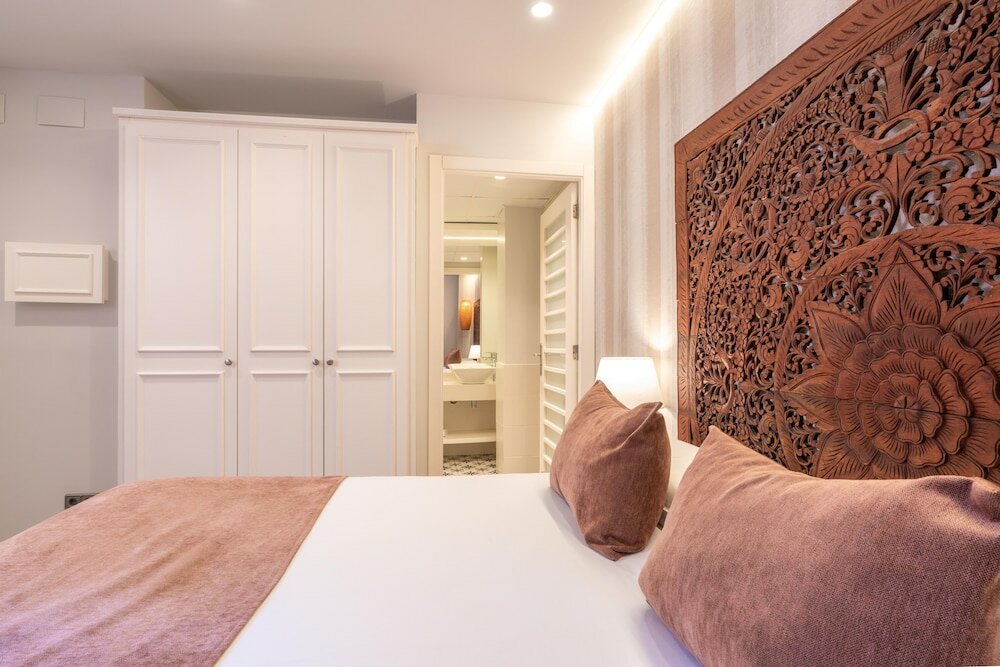 Фото Serennia Fira Gran Vía Exclusive Rooms