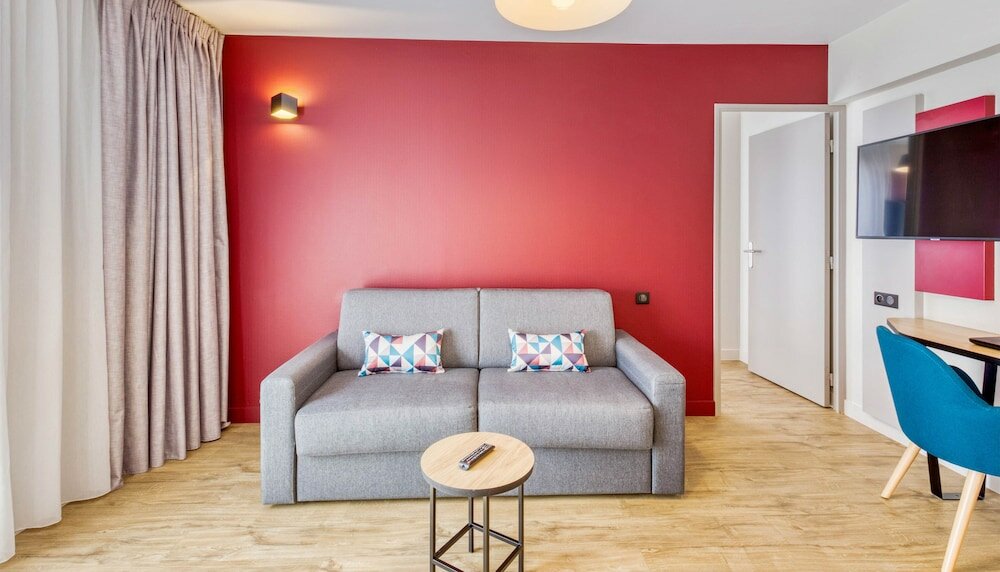 Фото Appart'City Confort Paris Clichy Mairie