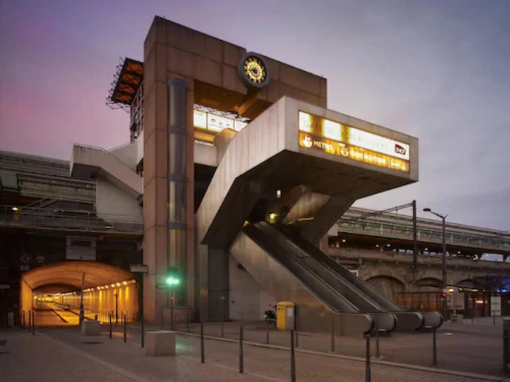 Фото отеля 2