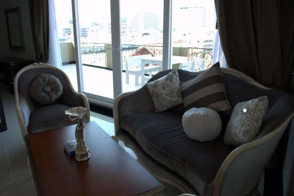 Фото Lk Royal Wing