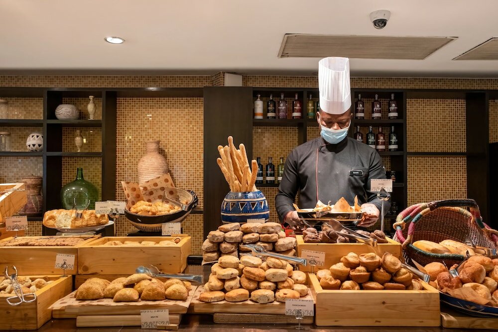 Фото Lagos Continental Hotel