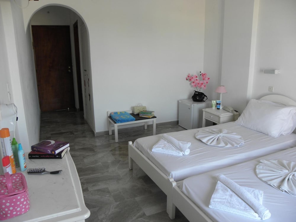 Фото Areti Hotel