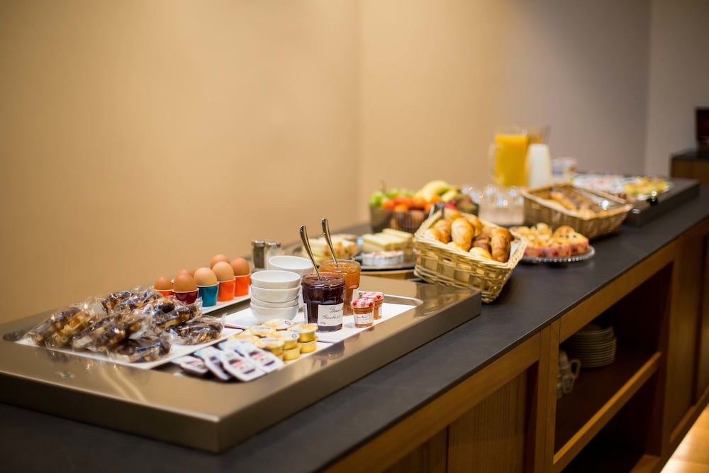 Фото Hôtel des Voyageurs