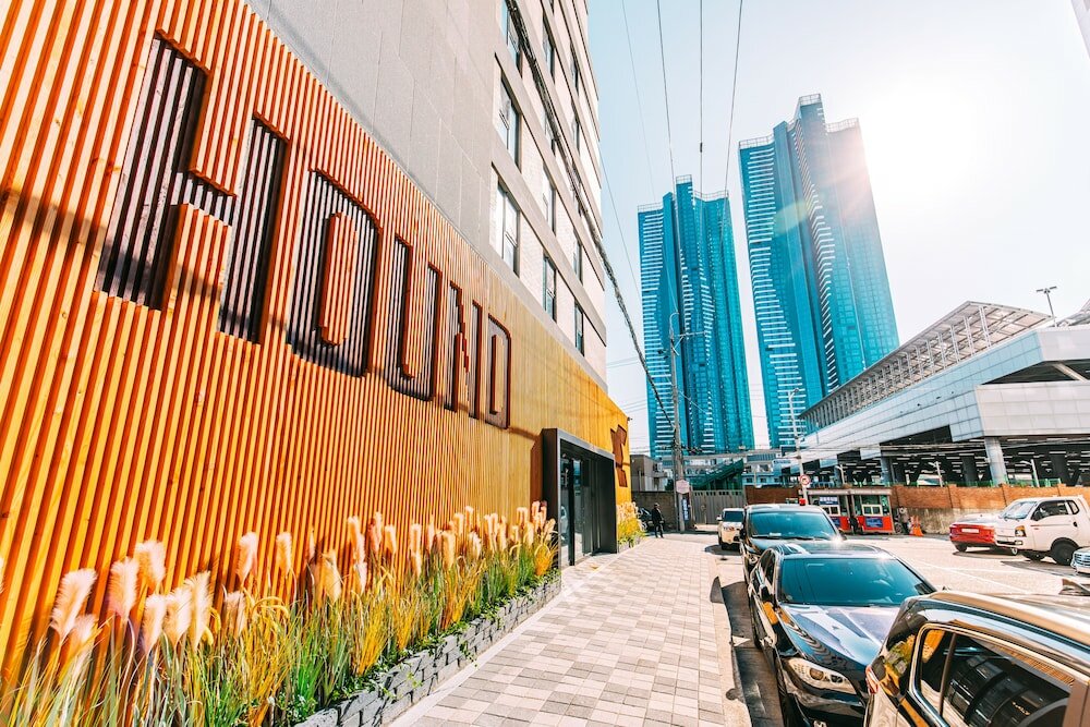 Фото Hound Hotel Busan Station