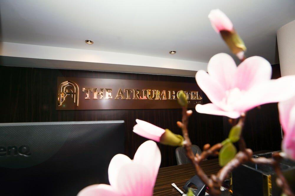 Фото The Atrium Hotel