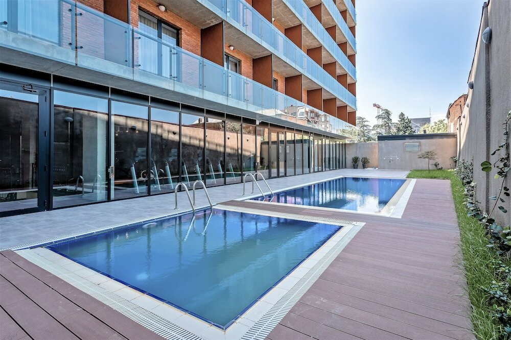 Фото Ramada by Wyndham Tbilisi Old City