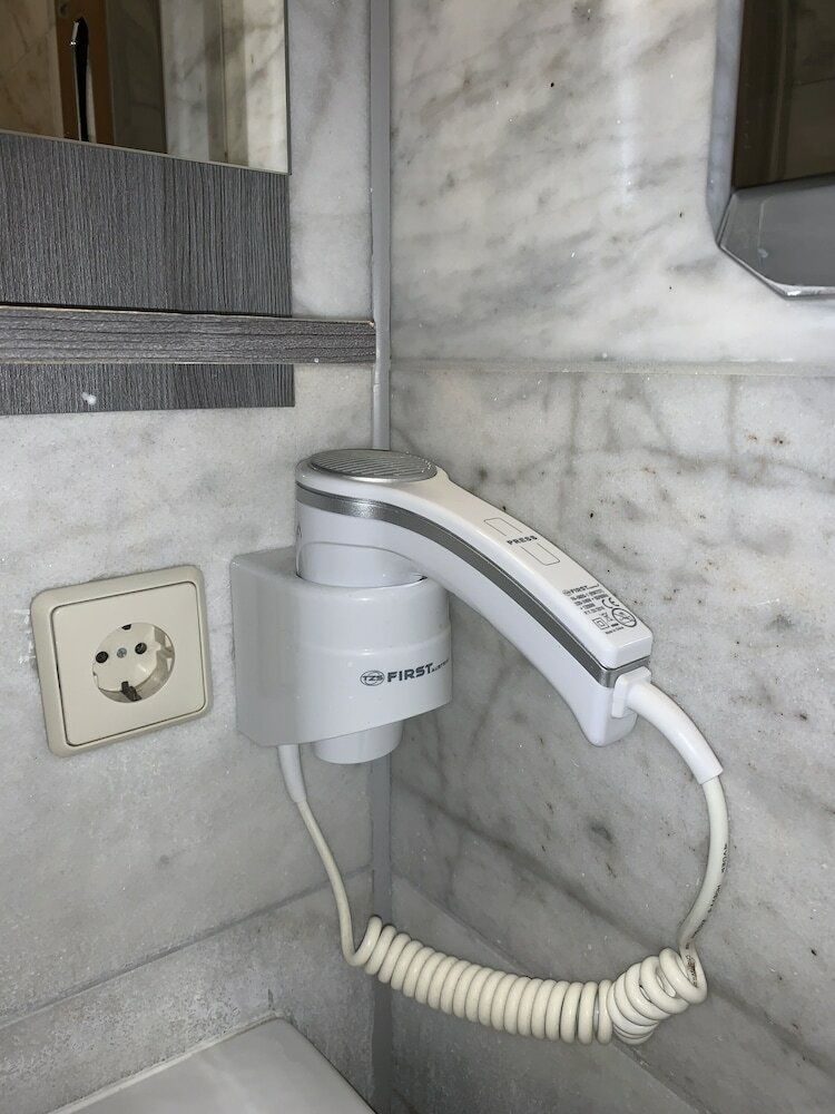 Фото Hotel Zentrum Hannover