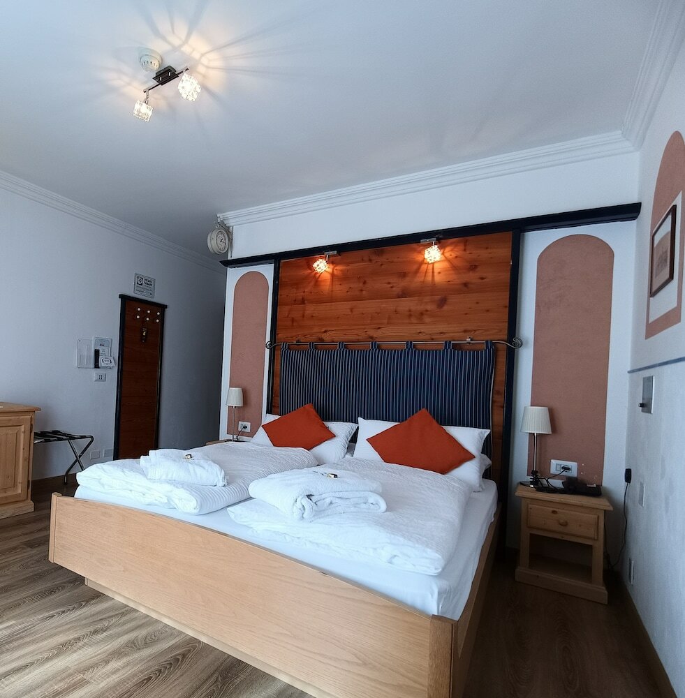 Фото Park Hotel Arnica