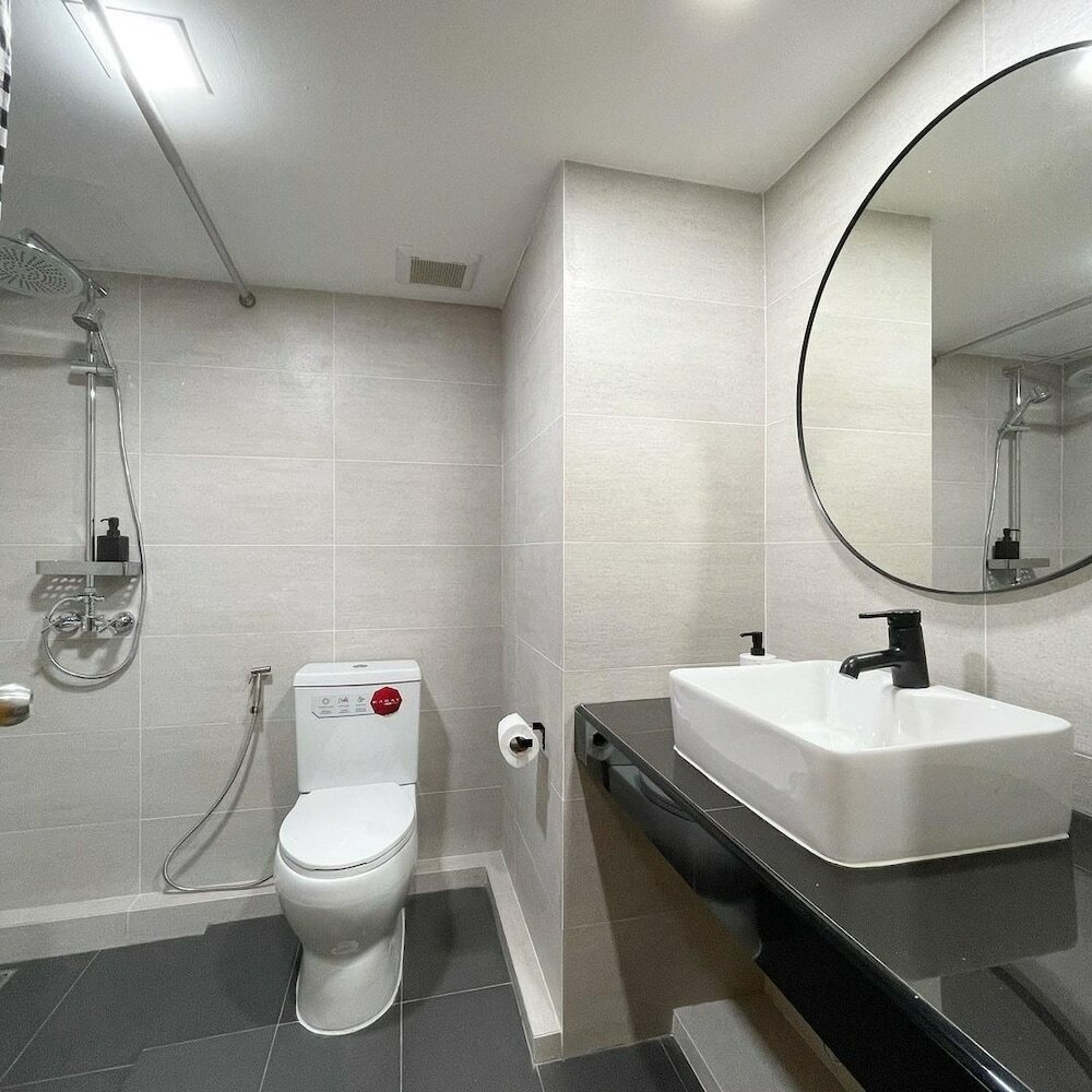 Фото Garden Paradise Hotel & Serviced Apartment