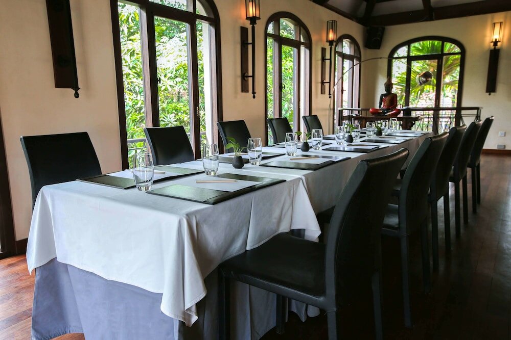 Фото Heritage Suites Hotel