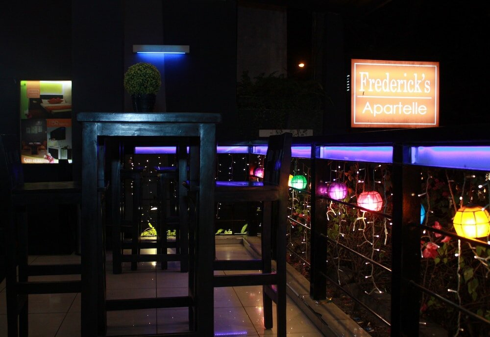 Фото Frederick's Apartelle