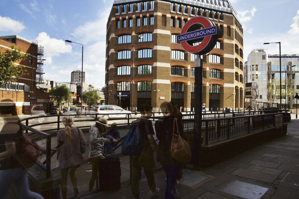 Фото Holiday Inn Express London Victoria, an IHG Hotel