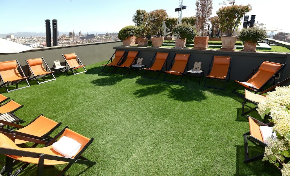 Фото Hotel Barcelona Universal