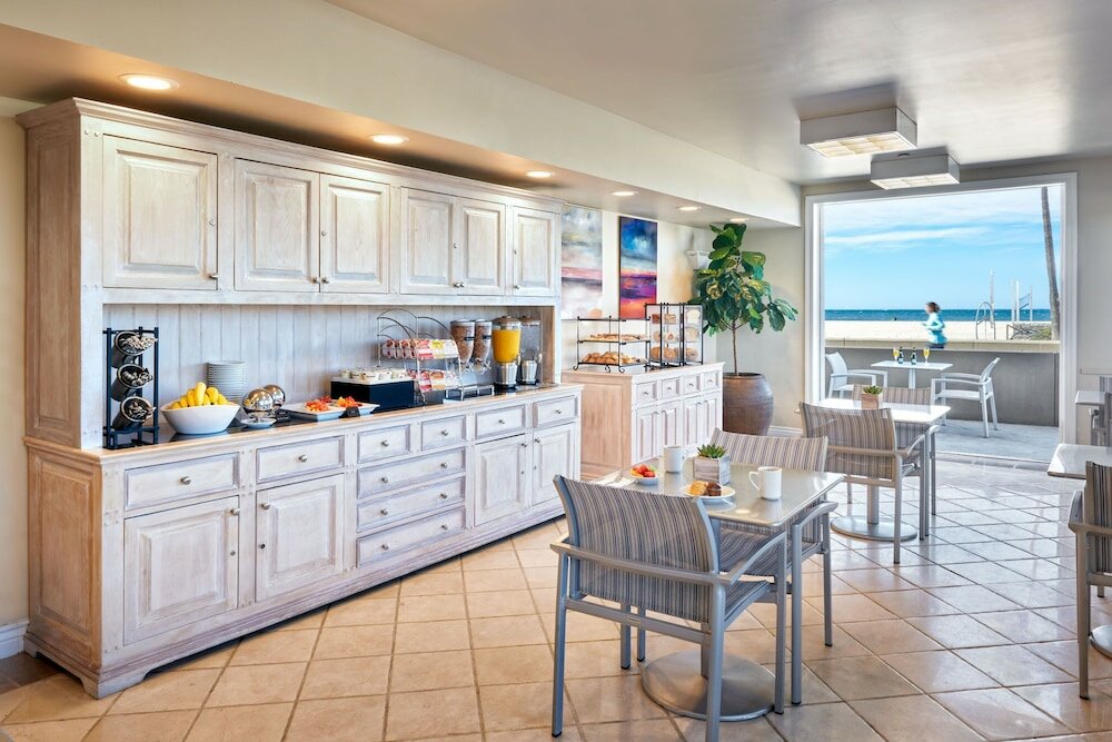 Фото Beach House Hotel at Hermosa Beach