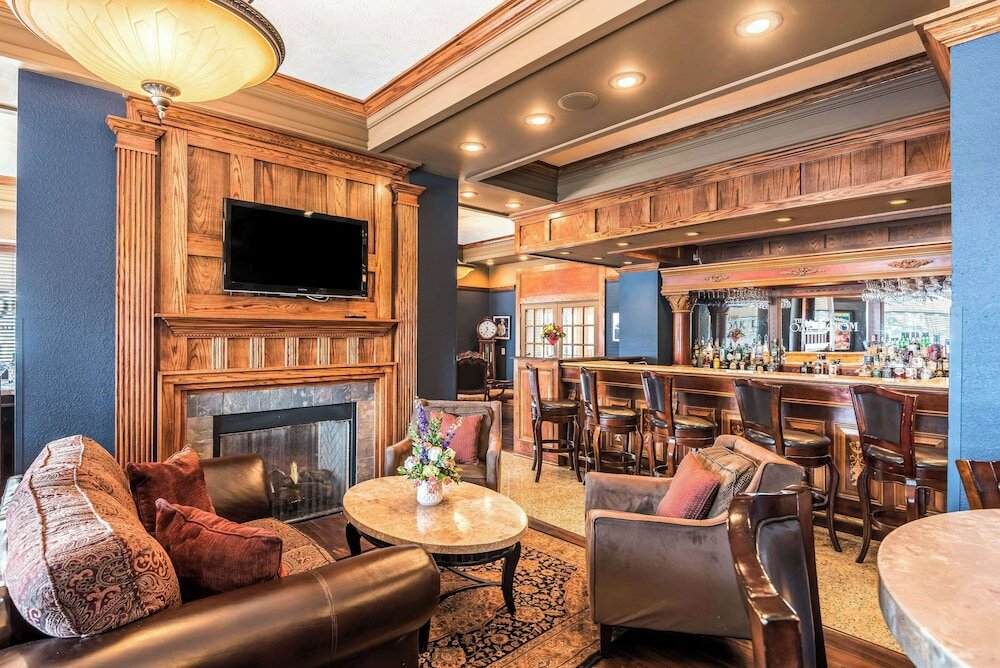 Фото Hotel Bothwell Sedalia Central District, Ascend Hotel Collection