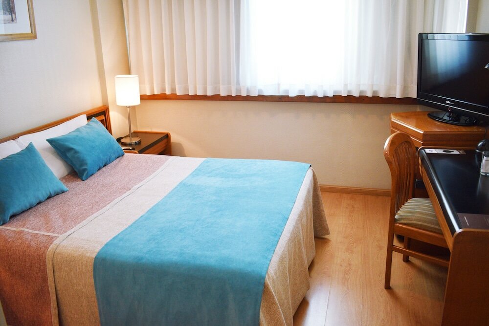 Фото Hotel Solans Carlton