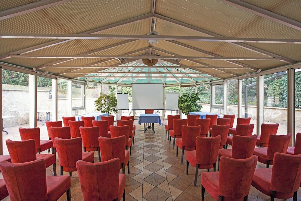 Фото Hotel Mediterran