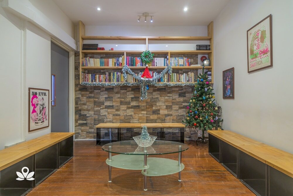 Фото Beat Arts Hostel at Chinatown