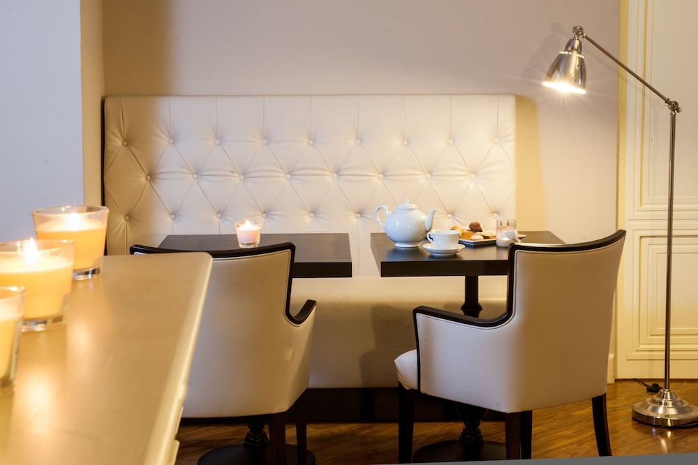 Фото Touring Hotel