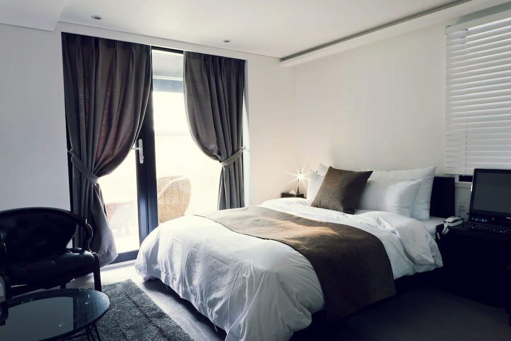 Фото Busan Amare Hotel