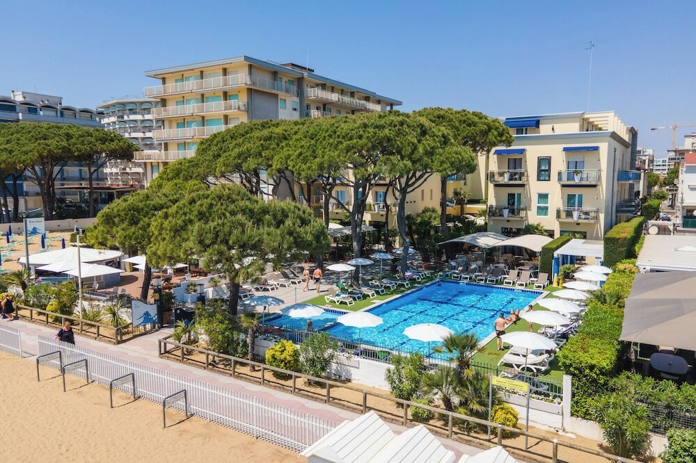 Фото Hotel Excelsior