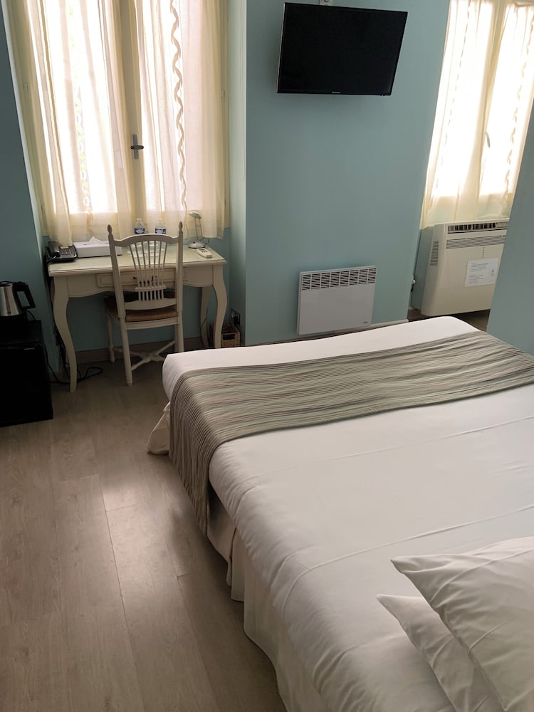 Фото Hôtel Médieval