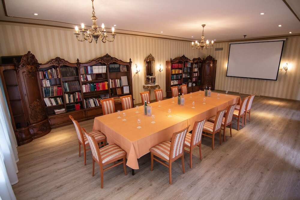 Фото Albergo Losone