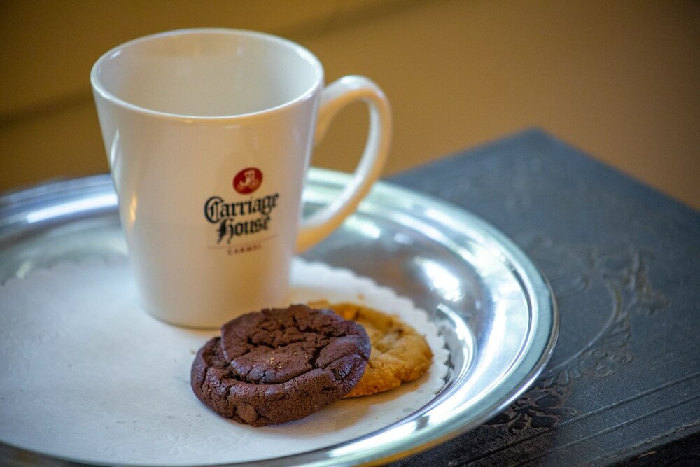 Фото Carriage House Inn