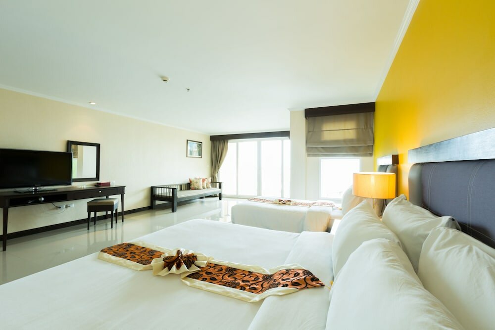 Фото Royal Phala Cliff Beach Resort and SPA