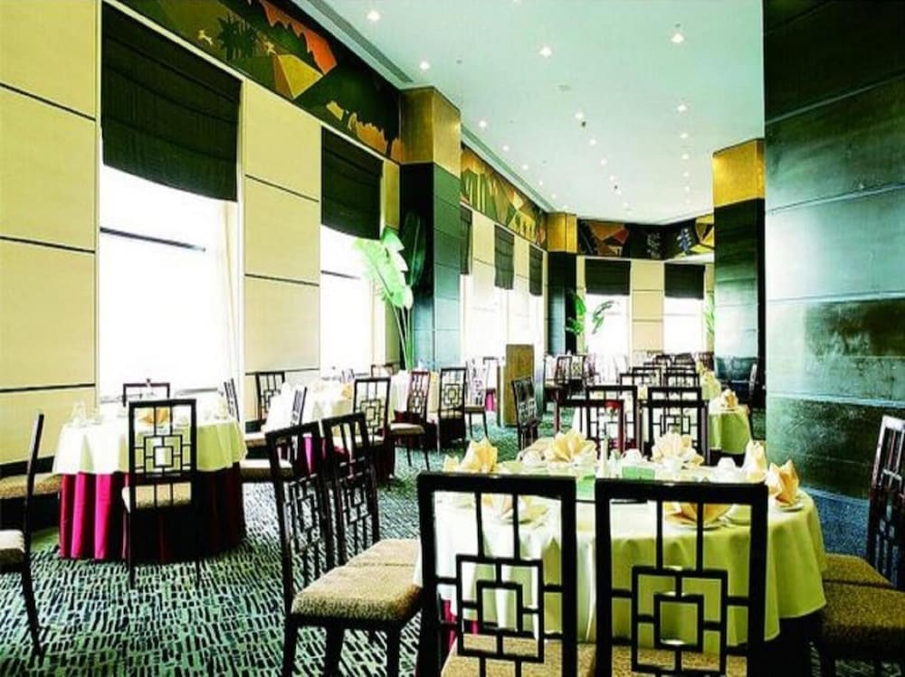 Фото Hainan Junhua Haiyi Hotel